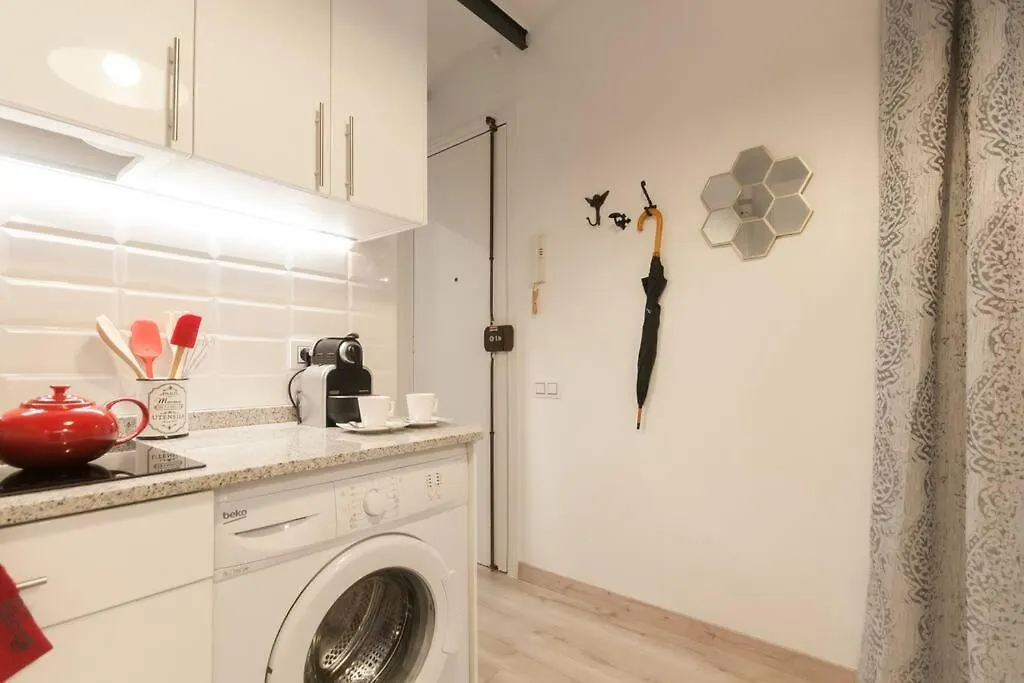 Benet Mercad Central Free Wi-Fi Newly Renovate Barcelona Apartment